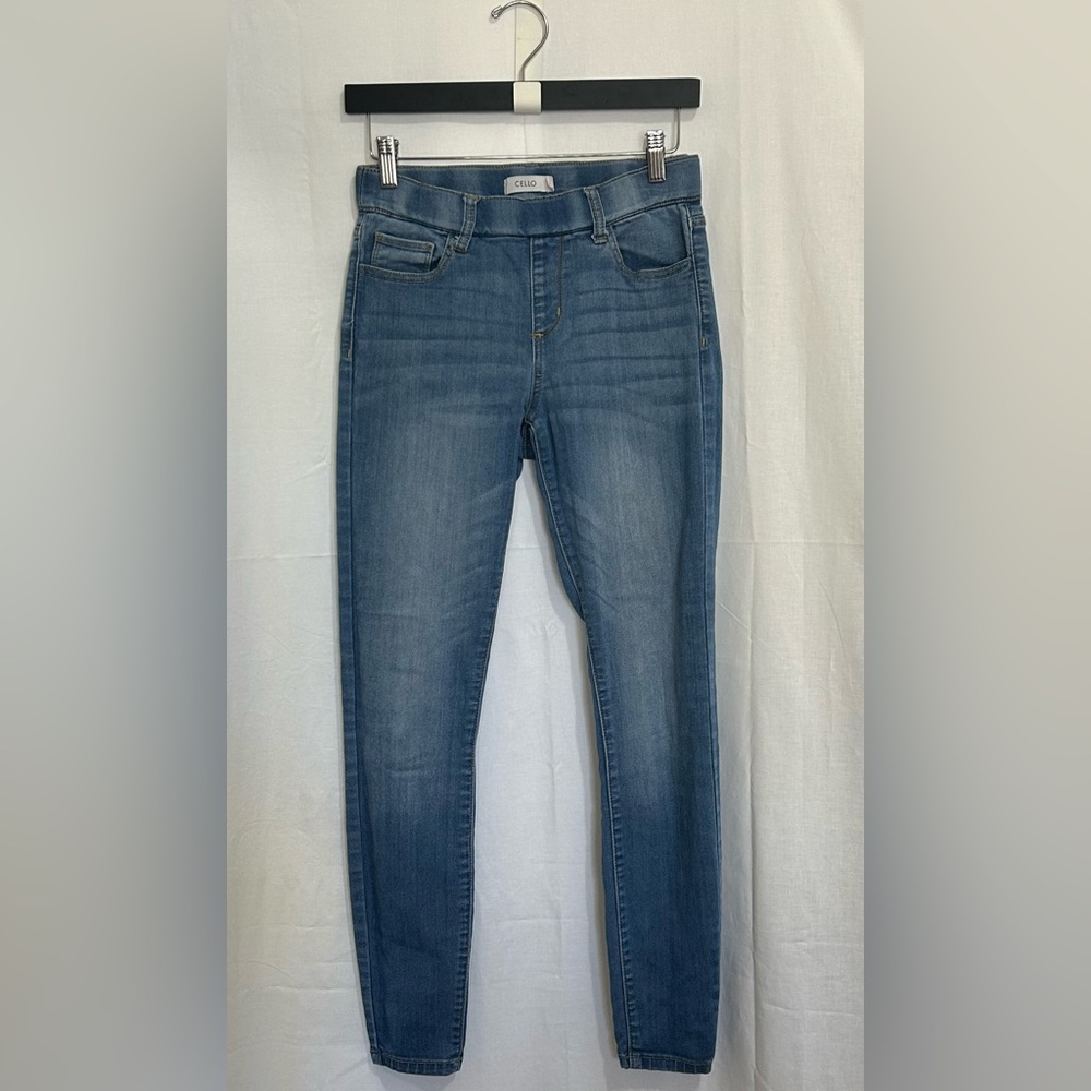 Cello - Women's Classic Blue Pull-On Skinny Jeans